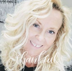 Meet your Posher, Jeanne